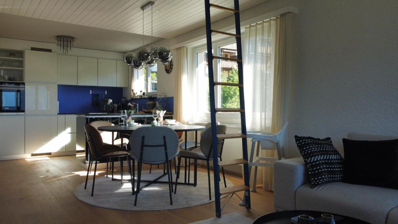 Traumhafte Sonnenresidenz Mit Berg- Und Seeblick 艾姆敦 外观 照片