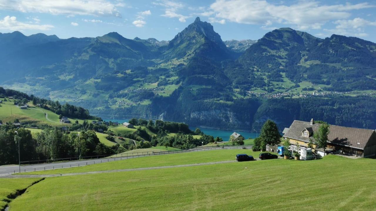 Traumhafte Sonnenresidenz Mit Berg- Und Seeblick 艾姆敦 外观 照片